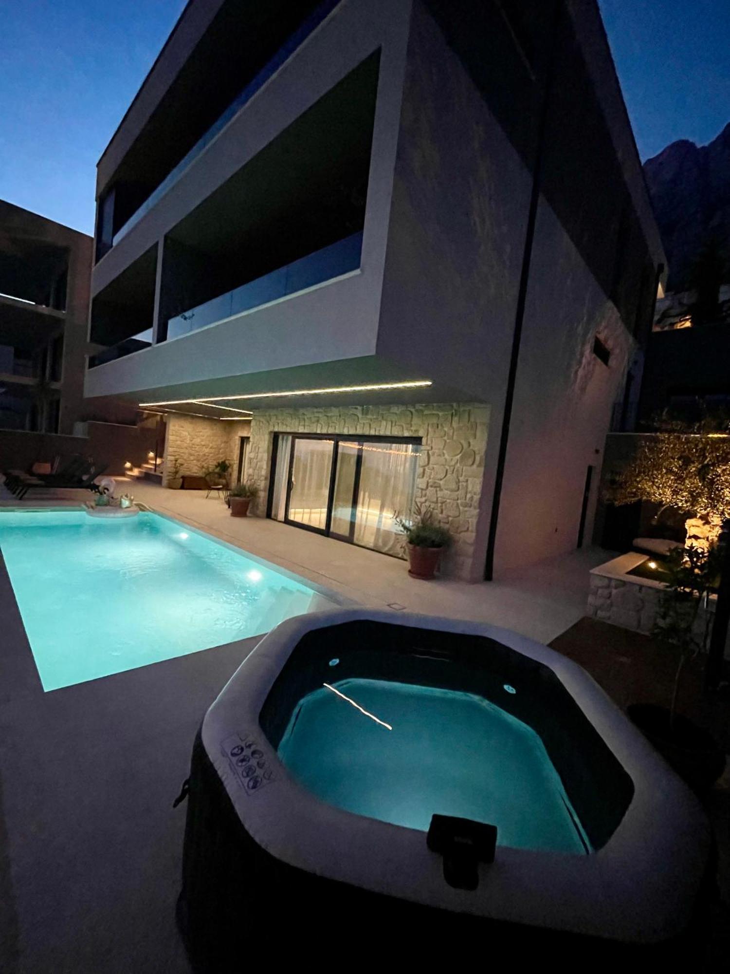 5 Makarska